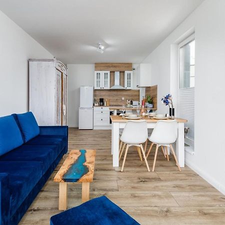 Green Square Apartment With Balcony Swinoujscie By Noclegi Renters Εξωτερικό φωτογραφία